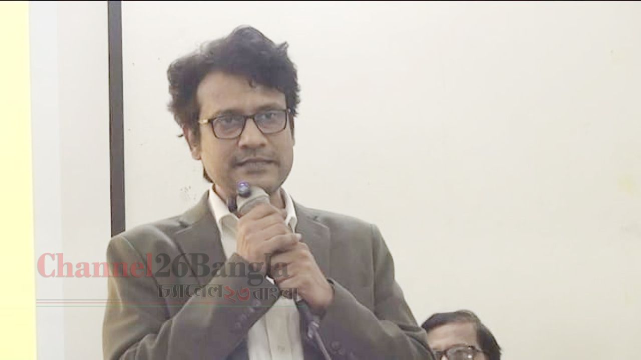 আত্মবিশ্বাসের সঙ্গে বলতে পারছি না বিজয় নিশ্চিত, পিআইবি মহাপরিচালক ফারুক ওয়াসিফ