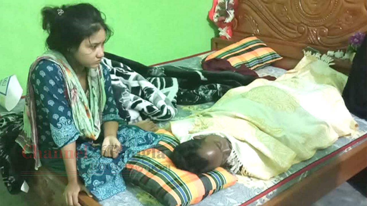 ফতুল্লায় সৌদি প্রবাসীর ঝুলন্ত মরদেহ উদ্ধার: স্ত্রী আটক