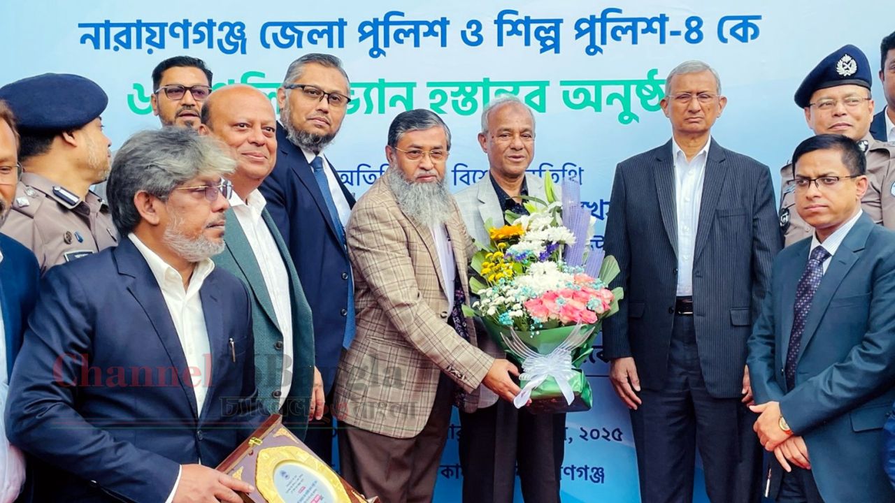 দেশে নিরাপত্তার কোনো সংশয় নেই: স্বরাষ্ট্র উপদেষ্টা