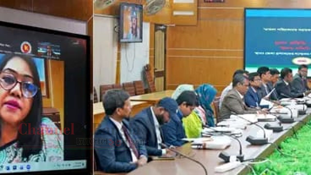 মামলা জট কমাতে কর্মকর্তাদের আইনি জ্ঞান জরুরি: তথ্য সচিব