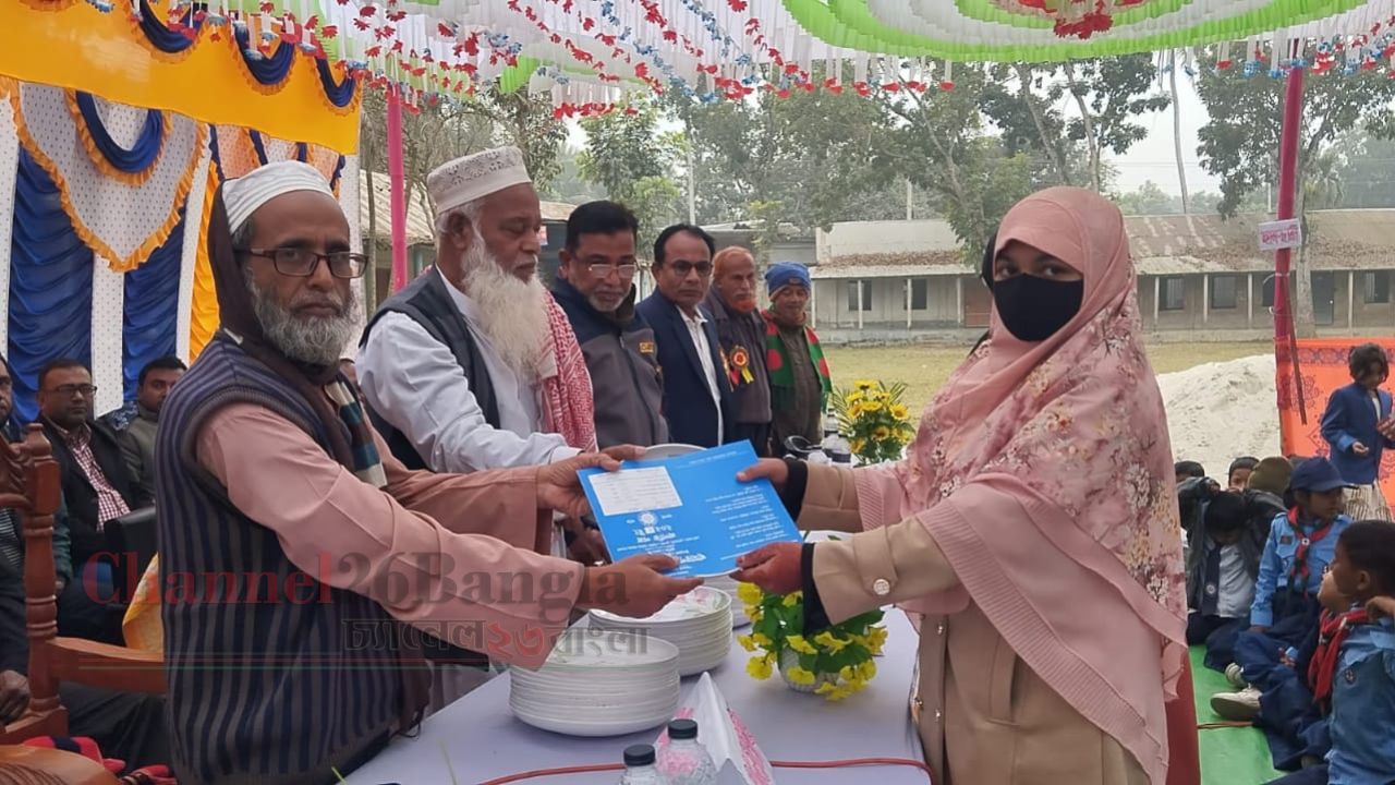 শ্রীপুরে খামারপাড়া কিন্ডারগার্টেন স্কুলের ফলাফল প্রকাশ ও পুরস্কার বিতরণ