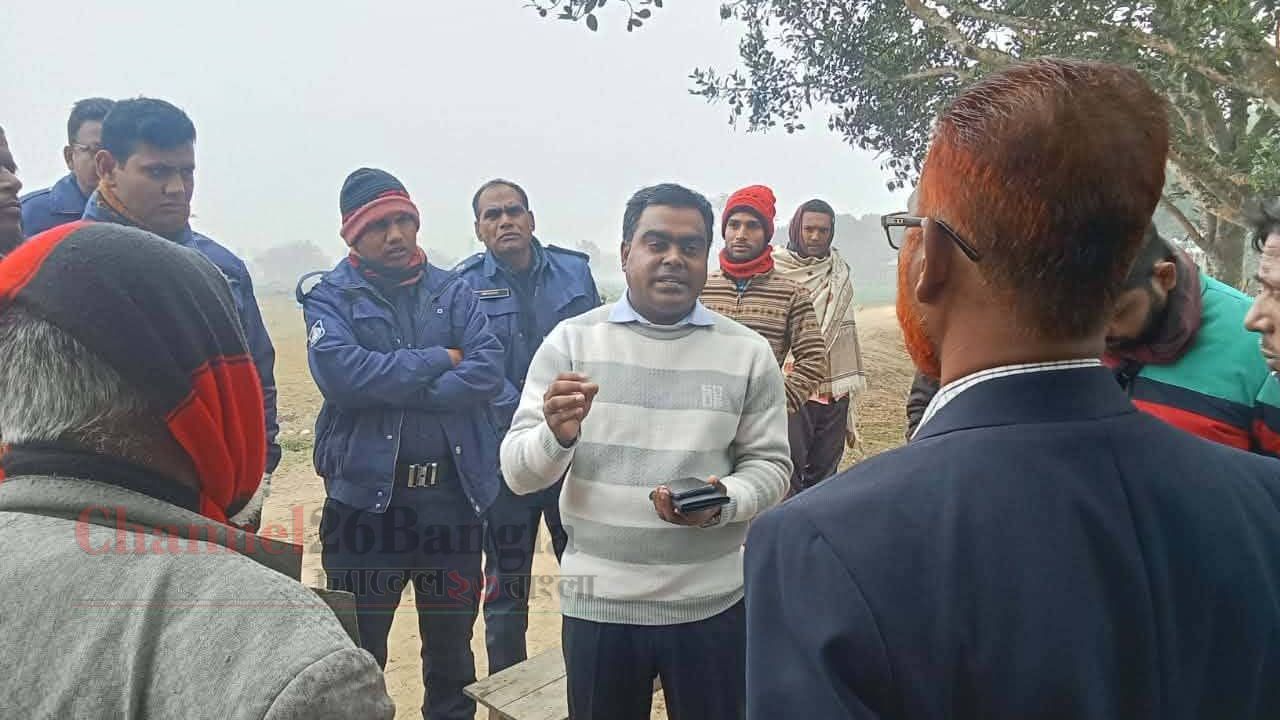 লিগ্যাল এইডে মিলল সমাধান: জমি ফিরে পেলেন ভ্যানচালক আব্দুল করিম