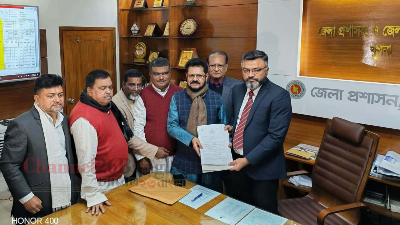 খুলনা-১ শেষ দিনে বিএনপির আমীর এজাজ খানের মনোনয়ন দাখিল
