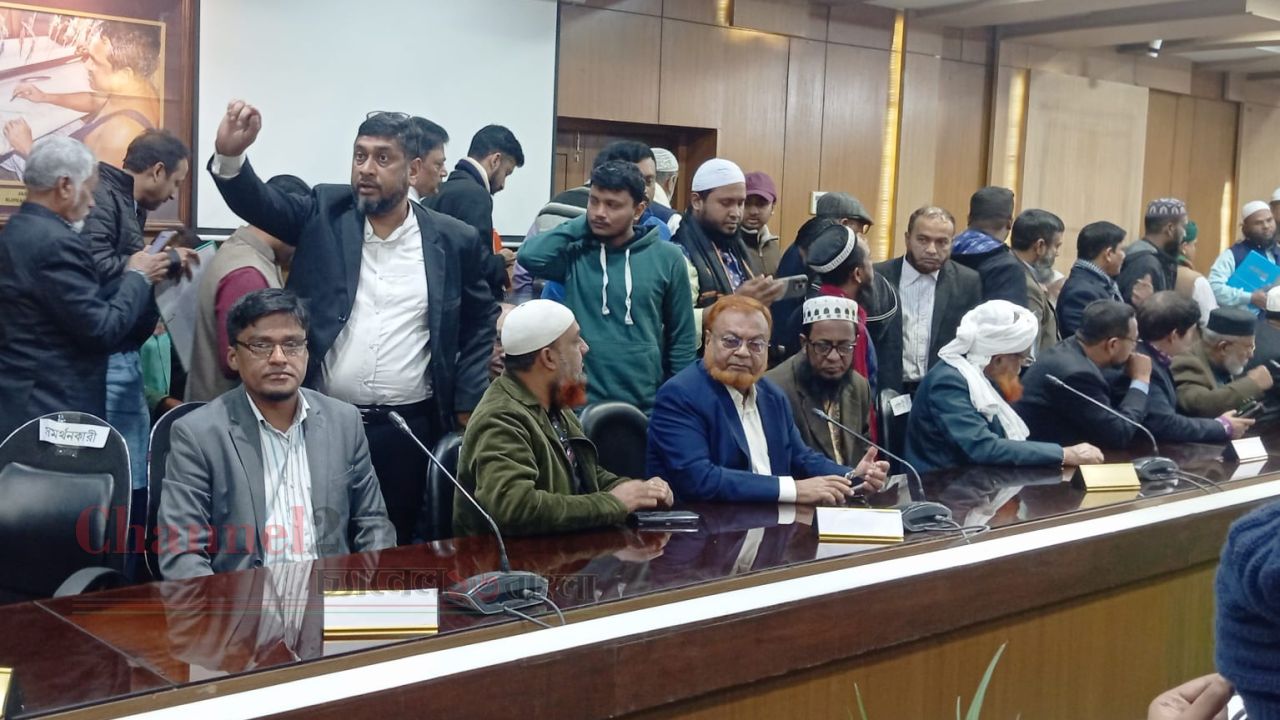 মনোনয়নের বৈধতা পেলেন এবি পার্টির প্রার্থী আরিফুল ইসলাম 