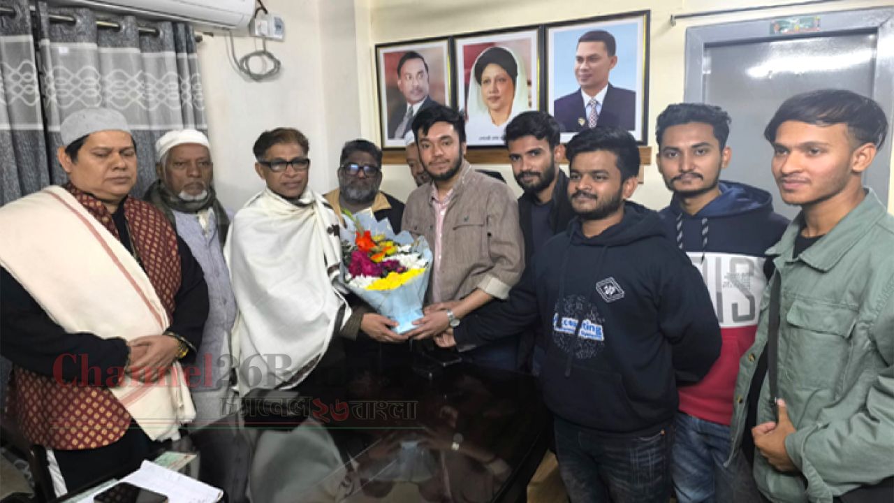 মামুন মাহমুদের সাথে ডুসানর নয়া কমিটির নেতৃবৃন্দের শুভেচ্ছা বিনিময়
