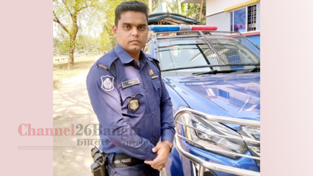 ঠাকুরগাঁও ডিসি অফিসে নিয়োগে অর্থ লেনদেনের অভিযোগ: দেহরক্ষী প্রত্যাহার