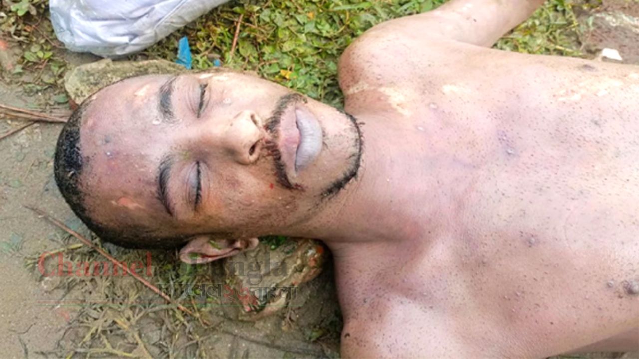 ফতুল্লায় পুকুর থেকে অজ্ঞাত যুবকের লাশ উদ্ধার
