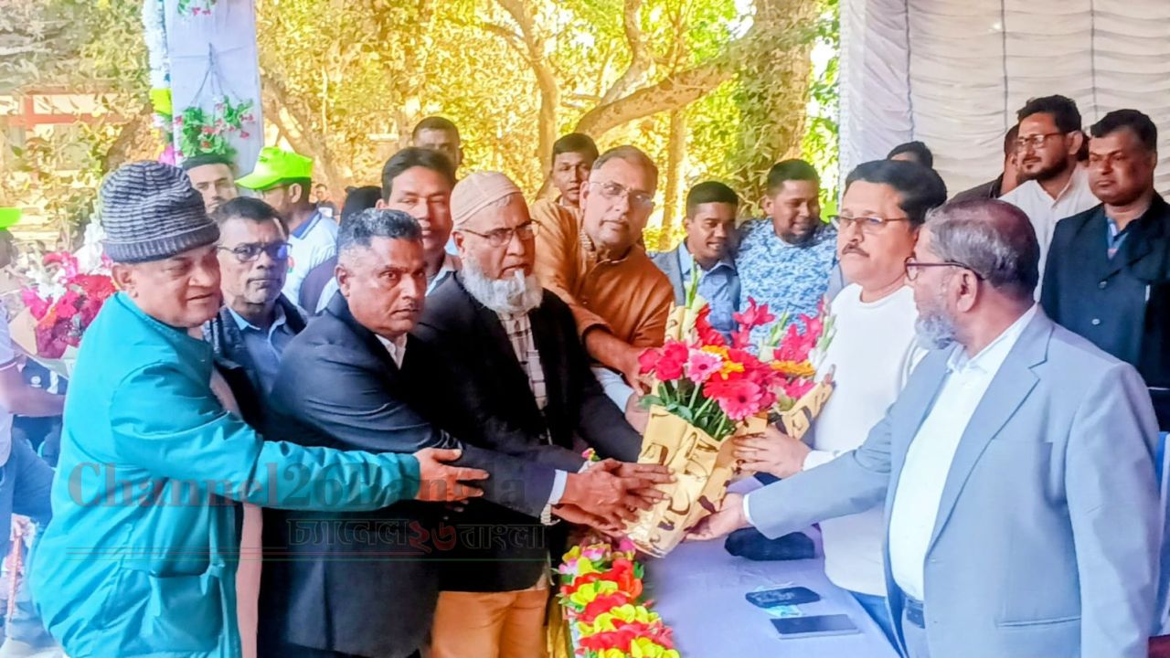 মাগুরায় নবনির্বাচিত এমপি মনোয়ার হোসেন খানকে গণসংবর্ধনা