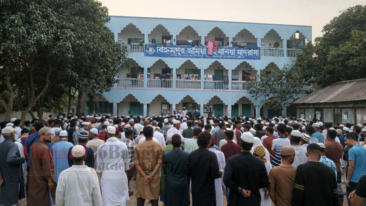 ইউপি সদস্য মুরাদ হোসেনের মায়ের ইন্তেকাল এলাকায় শোকের ছায়া