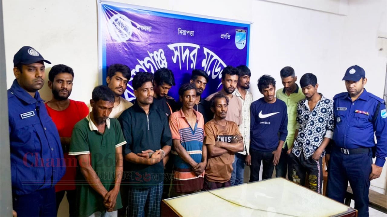 না&rsquo;গঞ্জ সদর মডেল থানার বিশেষ অভিযানে  বিভিন্ন অপরাধে নারীসহ আটক ১৭ 