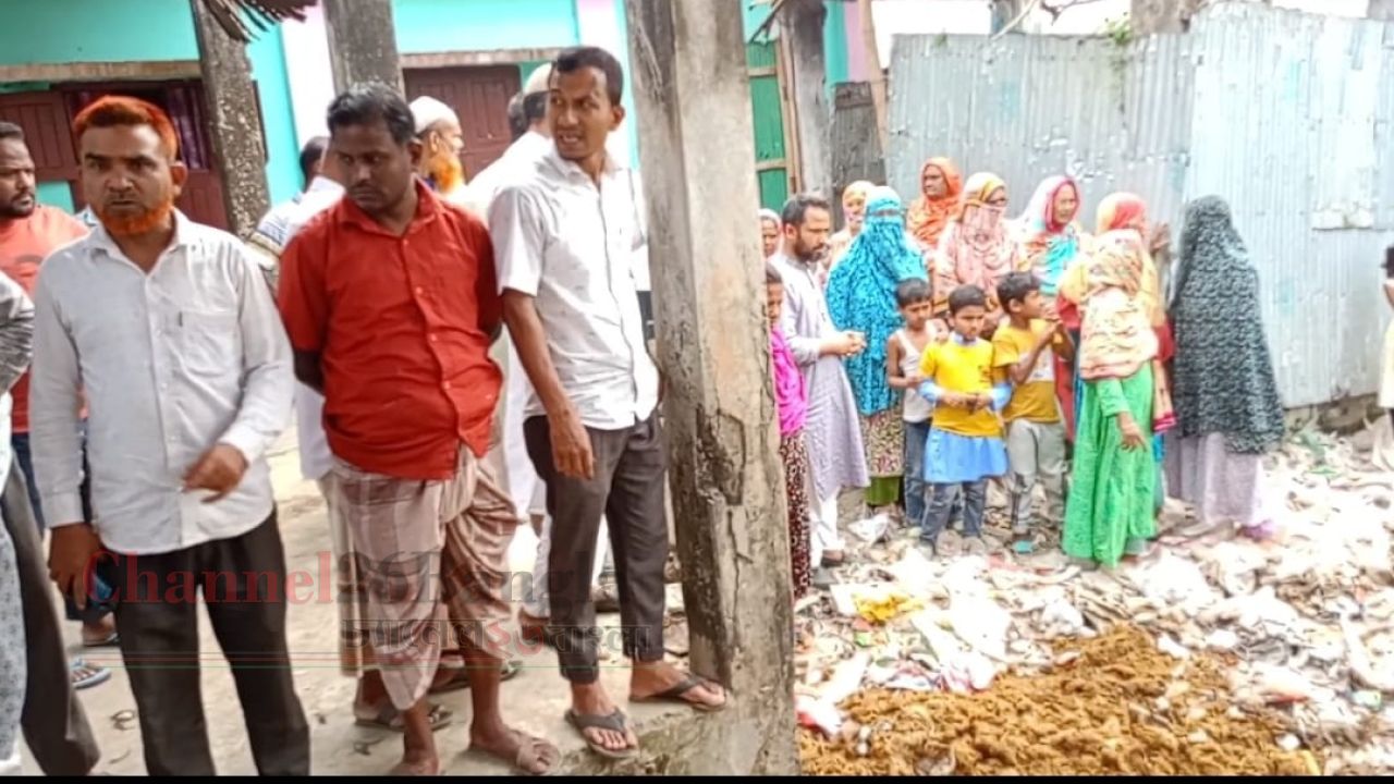 গড়েয়ায় ৫০ পরিবারের ভোগান্তি: দ্রুত ড্রেনেজ ব্যবস্থার আশ্বাস