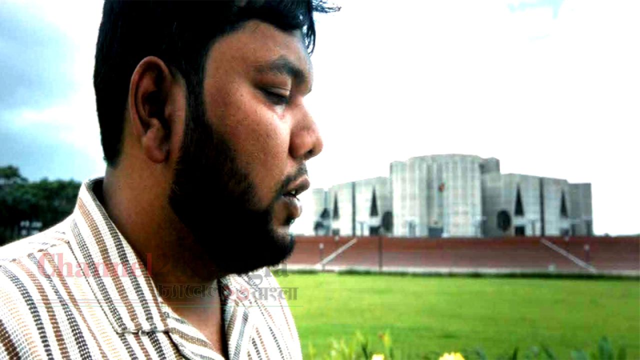 দৃষ্টি হারানো মাহবুবের সেই স্বপ্ন পূরণ: যাচ্ছেন জাতীয় সংসদে