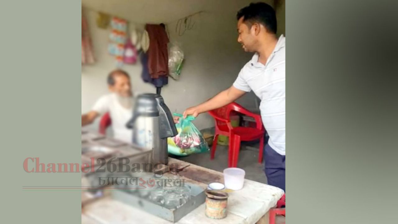 সিরাজদিখানে শতাধিক পরিবারের মাঝে ঈদ সামগ্রী বিতরণ