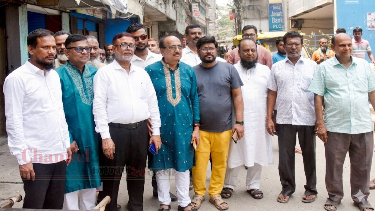 ১৭ হাজার অটোরিকশার ভার শহর নিতে পারছে না: এনসিসি প্রশাসক