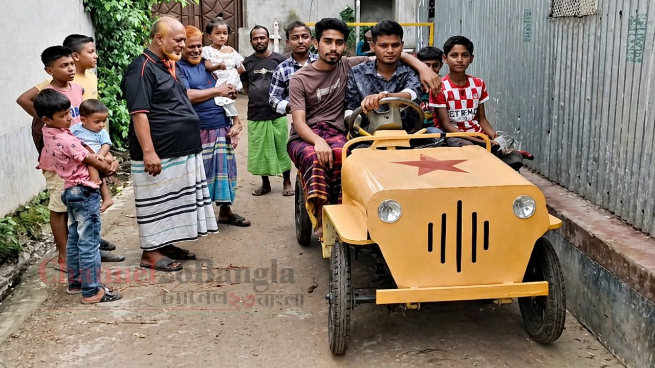 সীমাবদ্ধতাকে হার মানাল ইচ্ছাশক্তি: জিপ গাড়ি বানিয়ে তাক লাগালেন কলেজছাত্র সোহেল