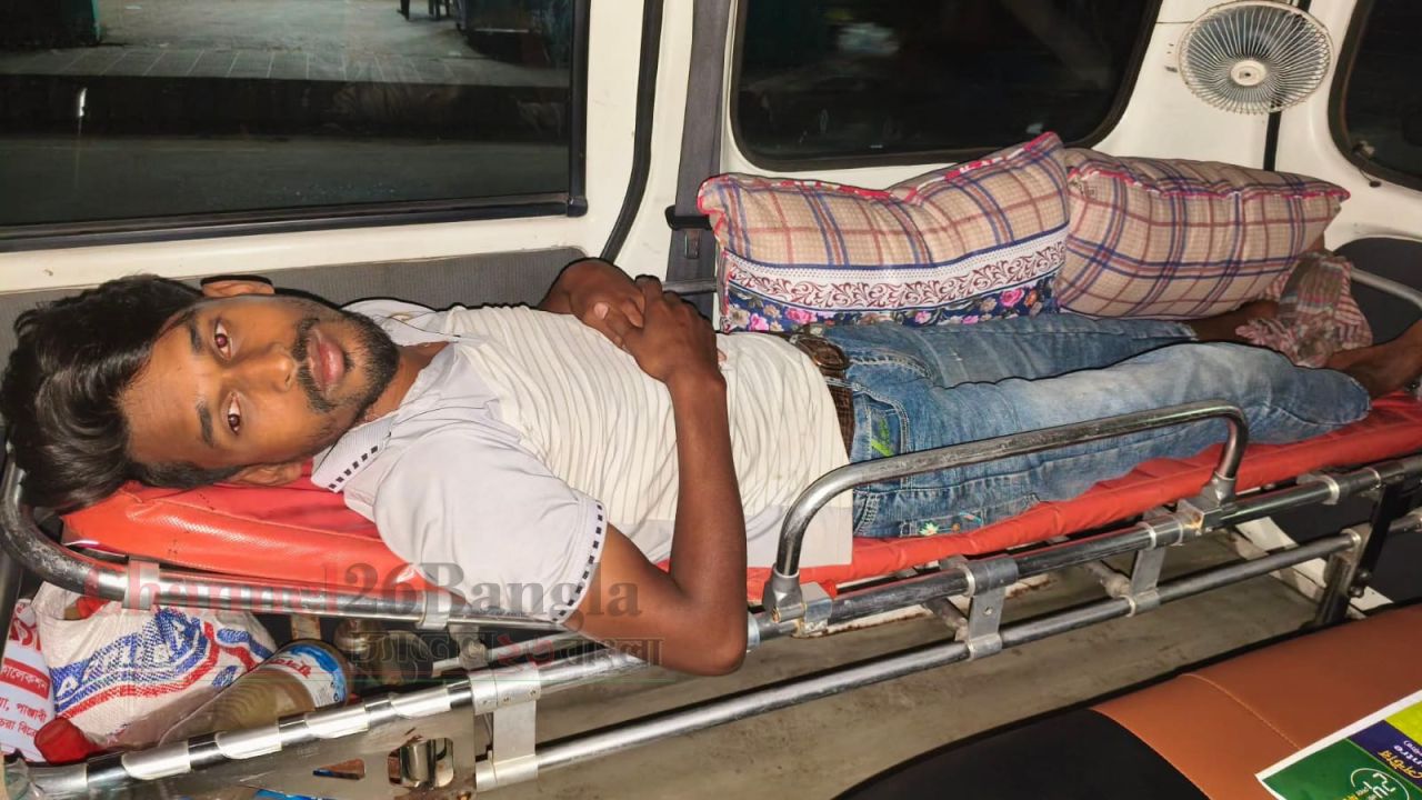 বান্দরবানে কিশোর গ্যাংয়ের তাণ্ডব: রাজমিস্ত্রিকে পিটিয়ে জখম 