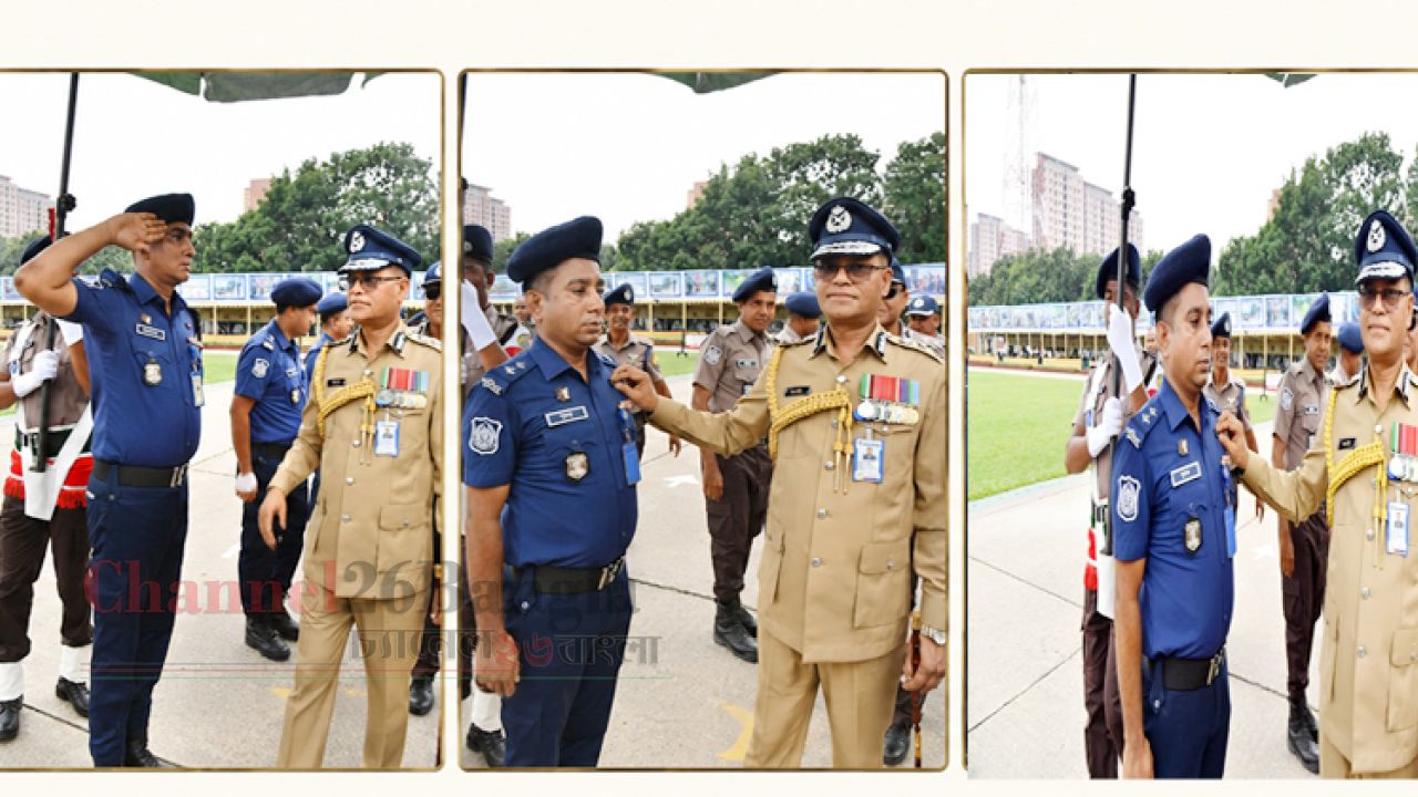 ক্লুলেস মামলার রহস্য উন্মোচনে পিবিআই নারায়ণগঞ্জের সাফল্য: আইজি ব্যাজ পেলেন ৩ কর্মকর্তা