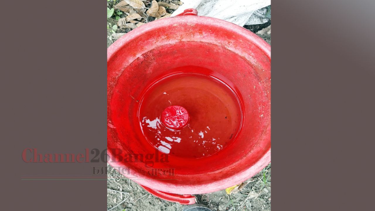 সিরাজদিখানে দুর্ধর্ষ ডাকাতি: ককটেল ফাটিয়ে অর্ধকোটি টাকার মালামাল লুট
