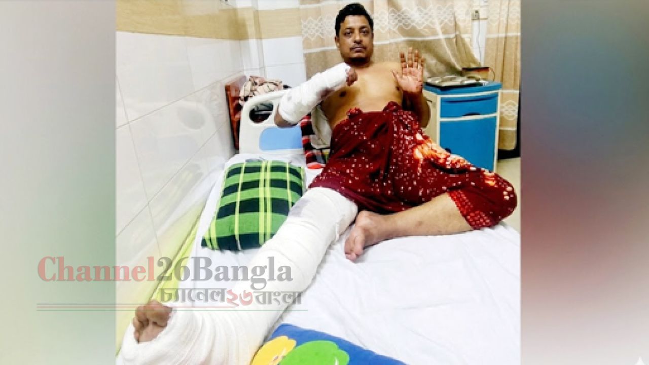 বন্দরে চাঁদা না পেয়ে গার্মেন্ট কর্মকর্তার রগ কাটল সন্ত্রাসীরা