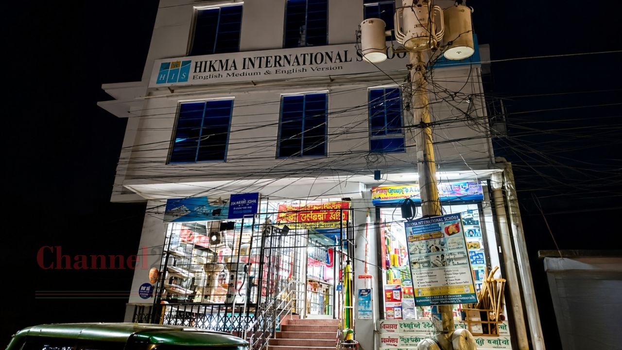 বন্দরে স্কুল ভবনের নিচে ঝুঁকিপূর্ণ এলপি গ্যাস ব্যবসা: আতঙ্কে অভিভাবকরা