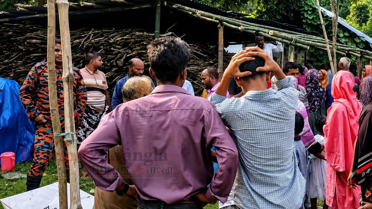 বালিয়াডাঙ্গীতে ট্রাক-মোটরসাইকেল সংঘর্ষ: মা-ছেলের মর্মান্তিক মৃত্যু 