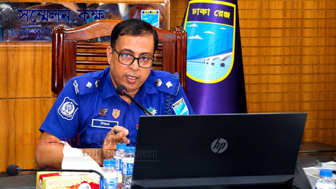 নিরাপদ ও বাসযোগ্য নারায়ণগঞ্জ গড়তে আমরা বদ্ধপরিকর: এসপি মিজানুর রহমান