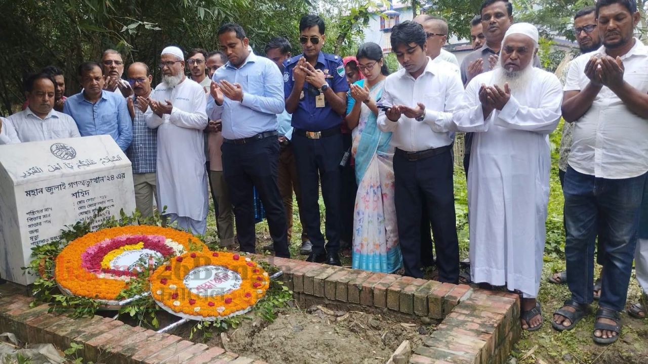 শ্রীপুরে জুলাই শহীদ দিবস পালিত, শহীদদের স্মরণে আলোচনা সভা ও বিশেষ মোনাজাত