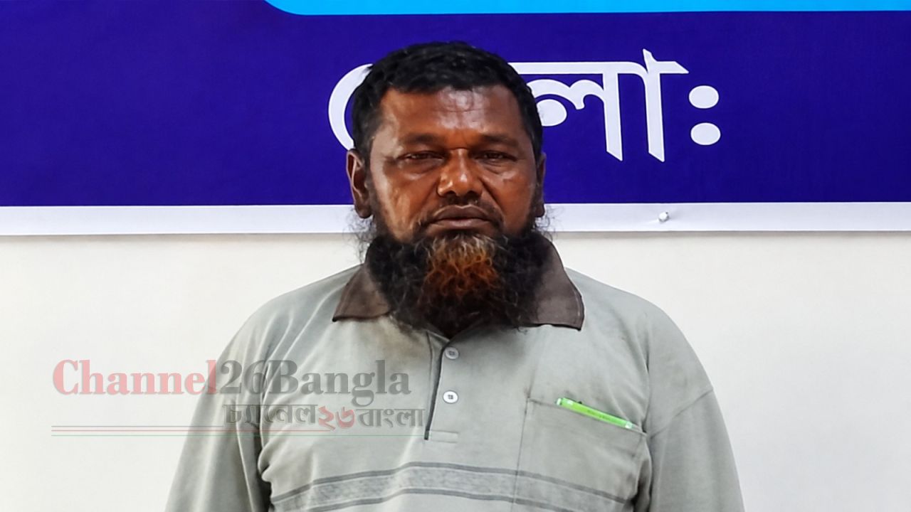  বন্দরে চুরি হওয়া প্রাইভেটকার ৪ মাস পর উদ্ধার গ্রেপ্তার ১